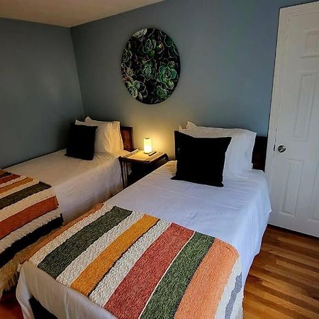 Unique & Peaceful Boston Home Luaran gambar