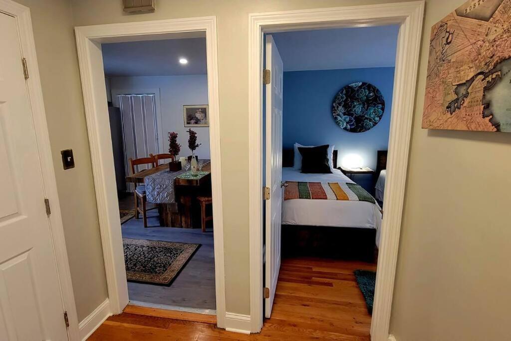 Unique & Peaceful Boston Home Luaran gambar