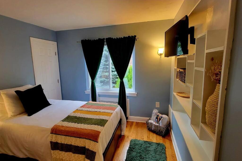 Unique & Peaceful Boston Home Luaran gambar