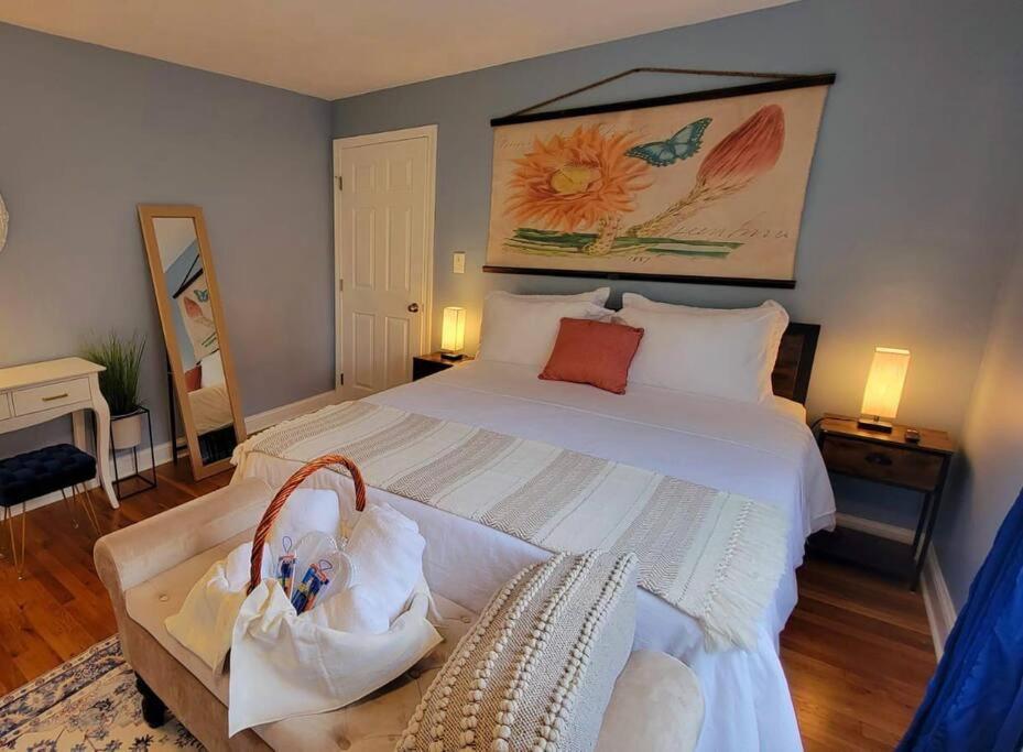 Unique & Peaceful Boston Home Luaran gambar