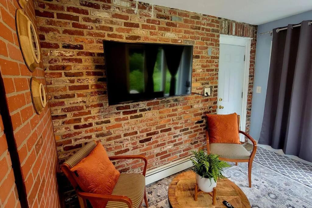 Unique & Peaceful Boston Home Luaran gambar